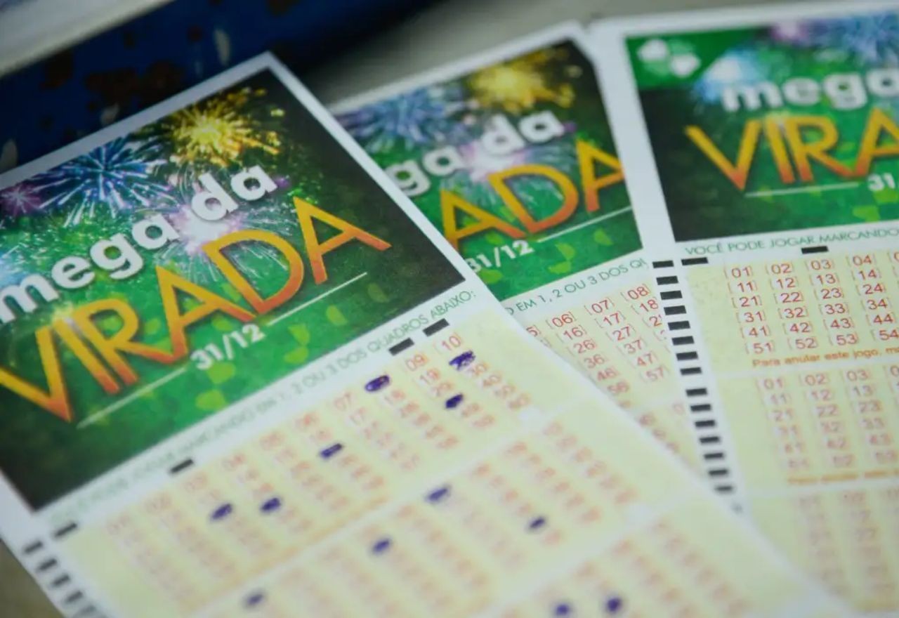 Imagem da noticia Mega da Virada: 8 apostas acertaram as 6 dezenas
