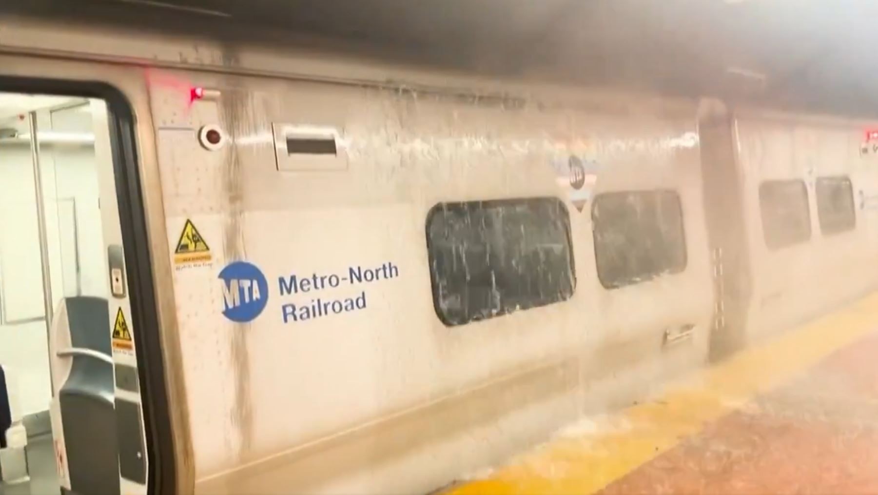 Imagem da noticia Tempestade deixa um morto e causa inundações em metrô nos Estados Unidos; veja vídeos