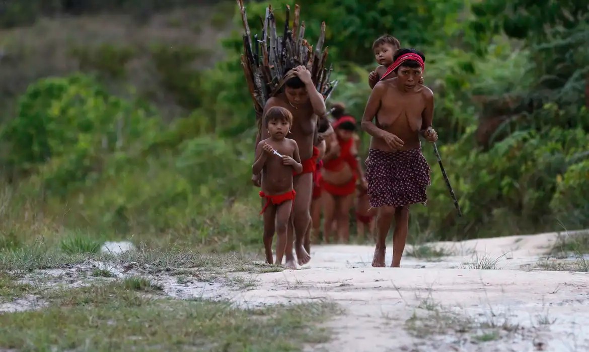Imagem da noticia Mortes em território Yanomami reduzem 33%, segundo Ministério da Saúde