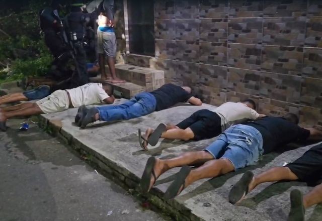 Imagem da noticia Polícia interrompe festa de milicianos e prende nove em clube de Duque de Caxias