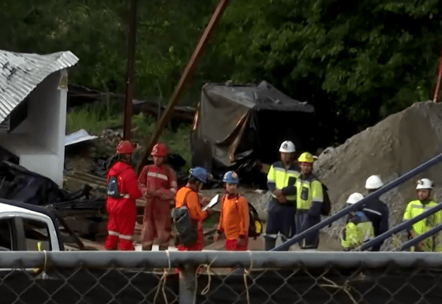 Imagem da noticia Após mina desabar, 16 trabalhadores seguem presos a 80 metros de profundidade na Colômbia