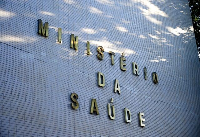 Imagem da noticia Ministério da Saúde comprou sem necessidade R$ 32 mi em preservativos femininos na pandemia, aponta CGU