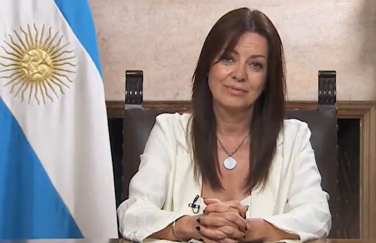 Imagem da noticia Ministra de Milei diz que vai cortar benefícios sociais de quem participar de protestos na Argentina