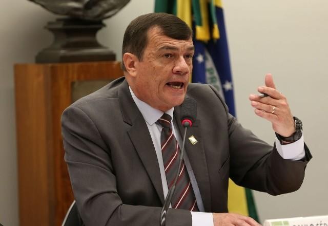 Imagem da noticia "Forças Armadas não se sentem devidamente prestigiadas", diz Defesa ao TSE