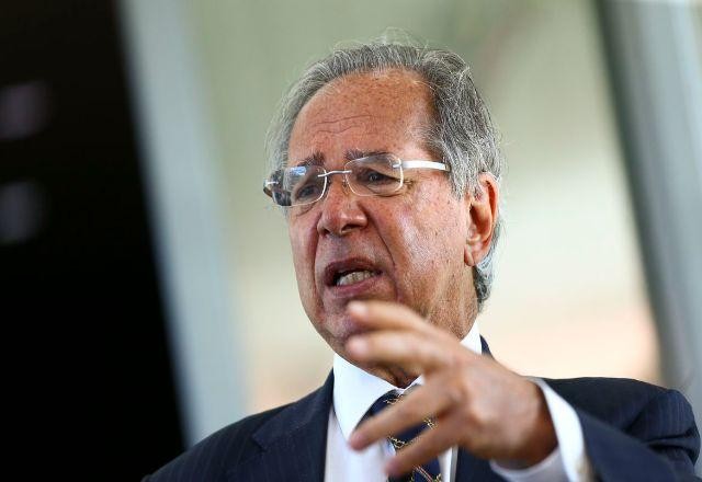 "Confiem no Brasil", diz ministro da Economia a investidores árabes
