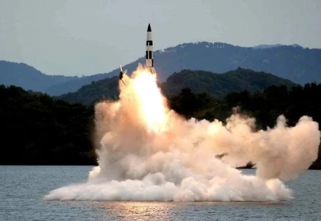 Imagem da noticia Coreia do Norte faz novos testes balísticos em meio a tensão com Coreia do Sul