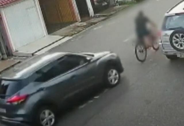 Imagem da noticia Idoso de bicicleta morre após ser atropelado em Belém