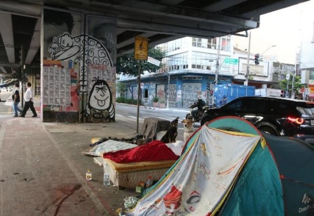 Imagem da noticia Moraes dá 120 dias para o governo elaborar plano para a população de rua