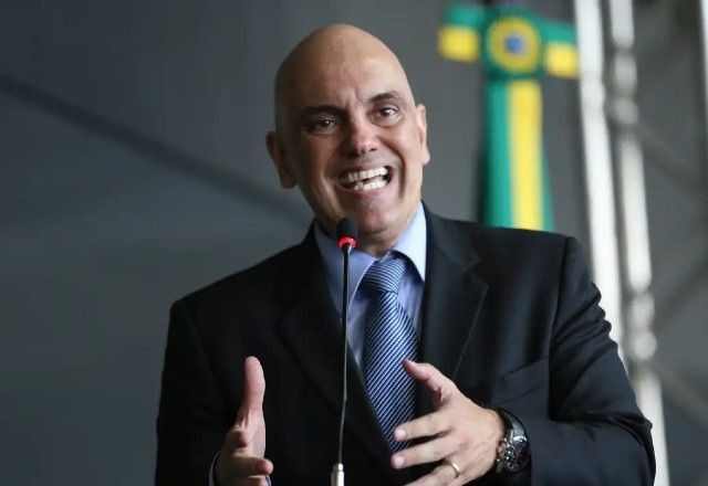 Moraes determina transferência de R$ 18 milhões da Starlink e do X aos cofres da União