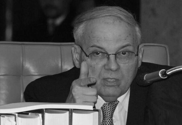 Imagem da noticia Morre, aos 90 anos, ex-ministro do STF José Carlos Moreira Alves