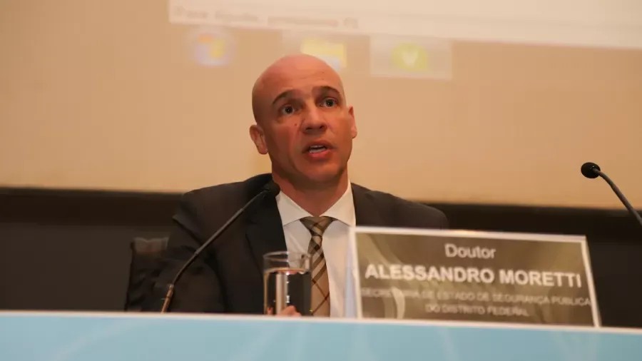 Imagem da noticia Número 2 da Abin deve ser exonerado na volta das férias 