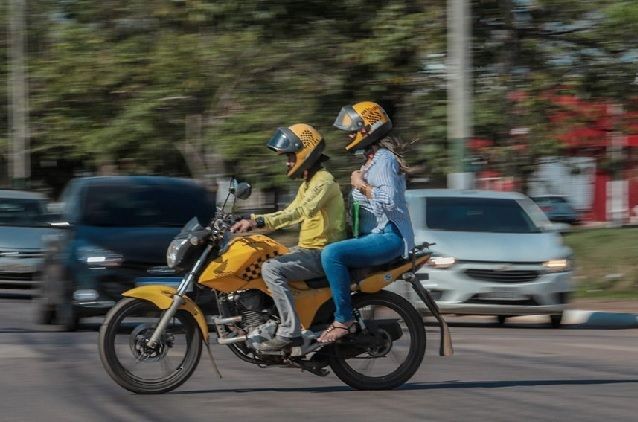 Imagem da noticia 99 diz que vai manter mototáxi em SP mesmo com suspensão do serviço