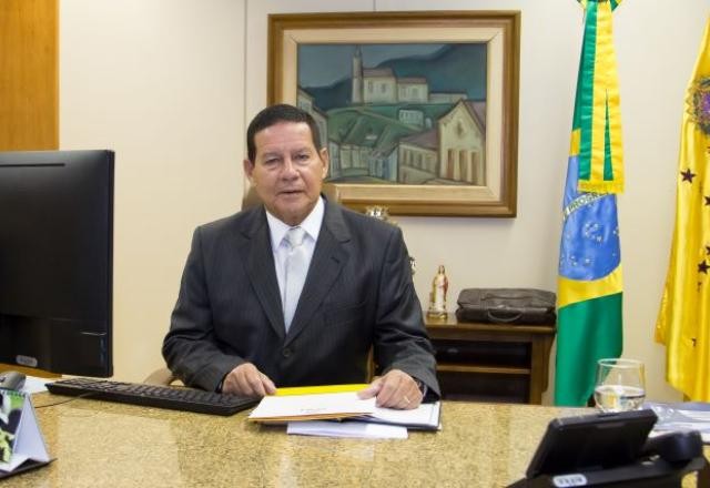 Imagem da noticia Mourão afirma que pecuária vai se adaptar para cumprir meta da COP26