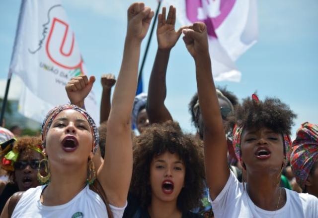 Imagem da noticia Teto invisível: violência política de gênero é uma barreira para candidatas