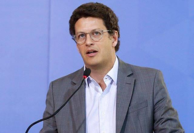 Imagem da noticia Caso Salles: Planalto vê inconstitucionalidade em ação
