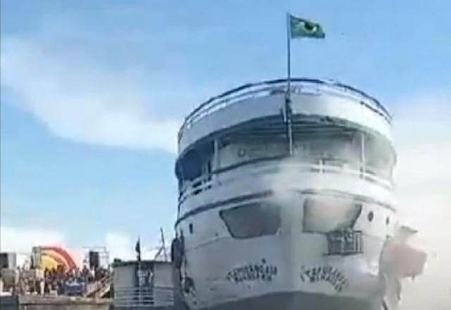 Imagem da noticia Explosão em embarcação no Porto de Manaus deixa 1 morto e 8 feridos