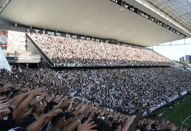 Imagem da noticia Oito foragidos da Justiça são presos após reconhecimento facial na Neo Química Arena