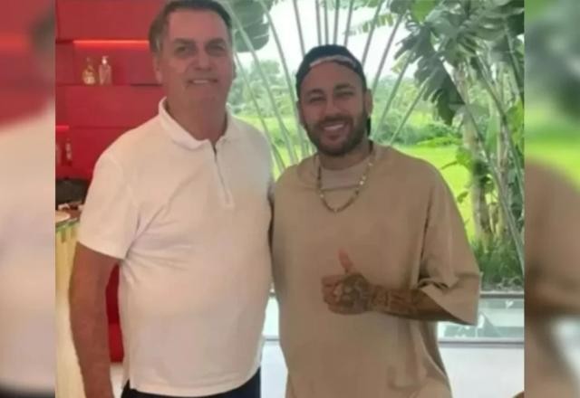 Imagem da noticia Neymar ganha medalha de Bolsonaro: "Imbrochável, imorrível e incomível"