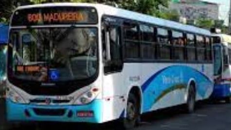 Imagem da noticia PM à paisana reage a assalto em ônibus e mata suspeitos no RJ