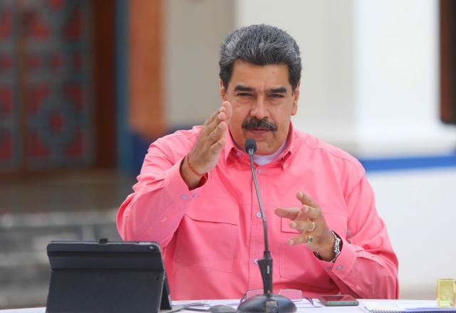 Imagem da noticia Nicolás Maduro adianta Natal na Venezuela para 1º de outubro