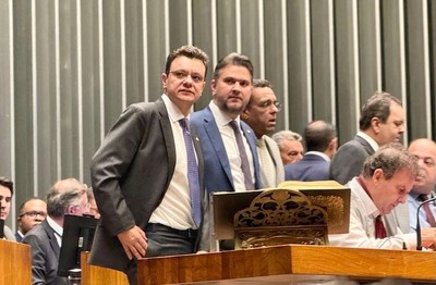 Odair Cunha, do PT, é eleito ministro do TCU em vitória de Motta e do governo Lula