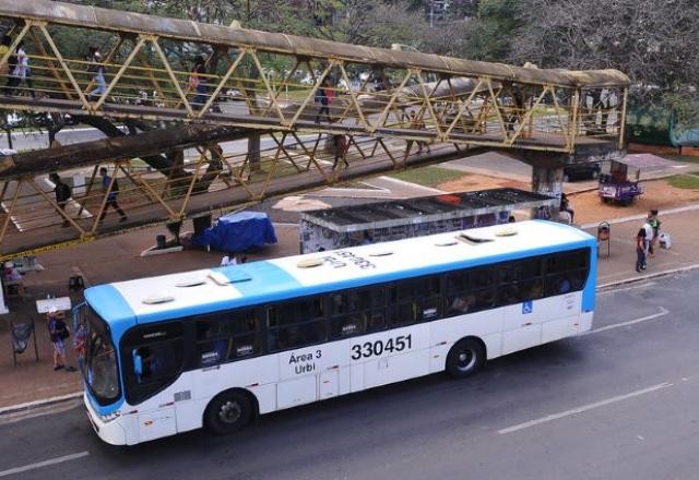 Imagem da noticia Mendonça suspende reajuste de passagens entre DF e entorno
