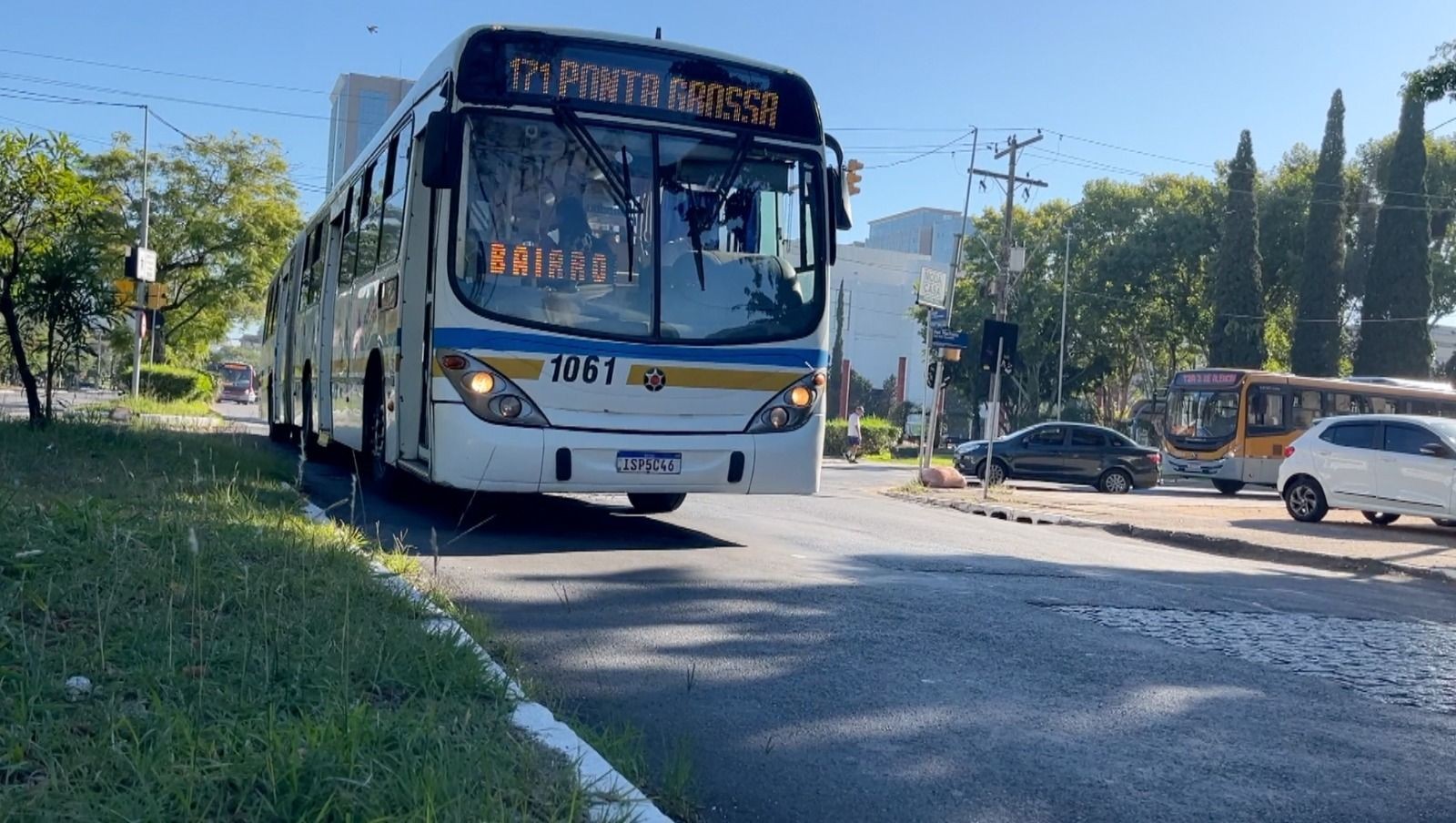 Imagem da noticia Passagem de ônibus em Porto Alegre sobe para R$ 5,00 com aumento de 20 centavos  