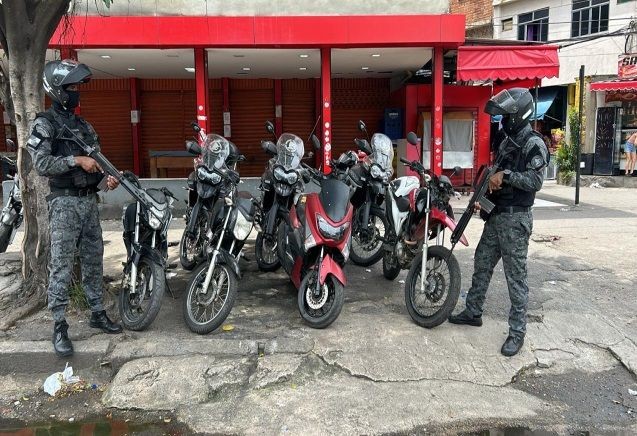 Rio: polícia atira em morador durante operação na Maré