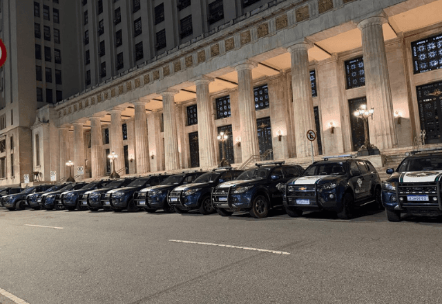 Imagem da noticia PF realiza operação contra esquema de contrabando no Porto do Rio