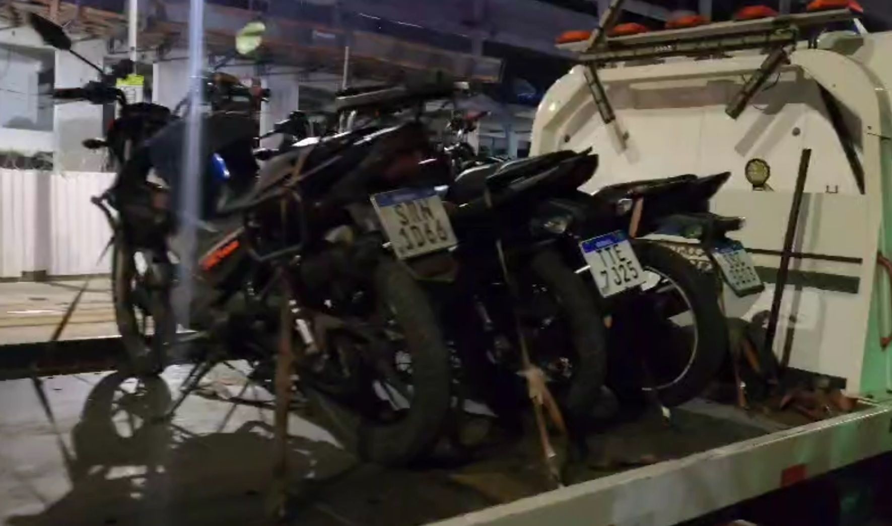 Imagem da noticia Polícia Militar faz ação para impedir rolezinho na região da  Rodoviária Novo Rio e apreende motos irregulares