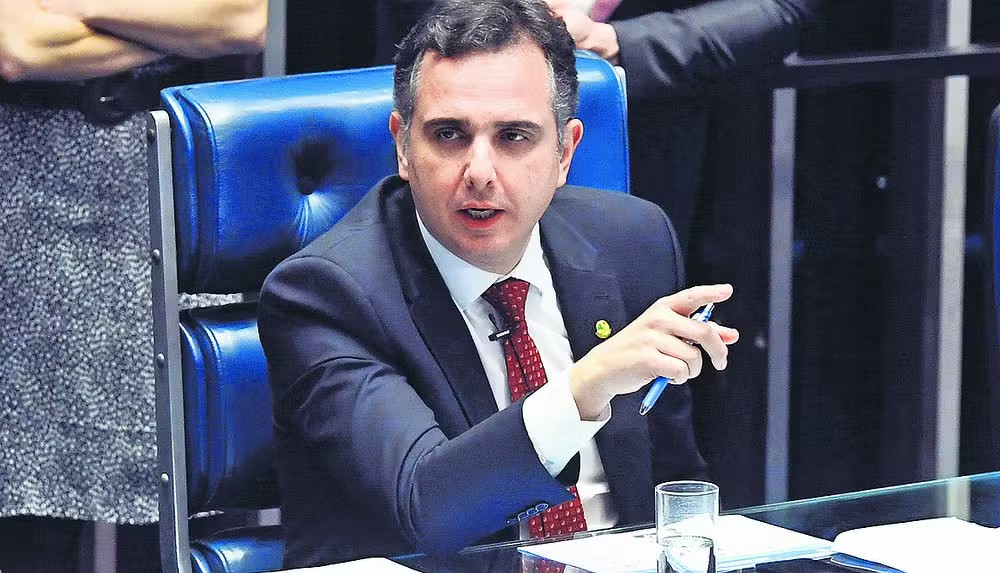 Imagem da noticia "Holocausto não é base de comparação para coisa alguma", diz Pacheco
