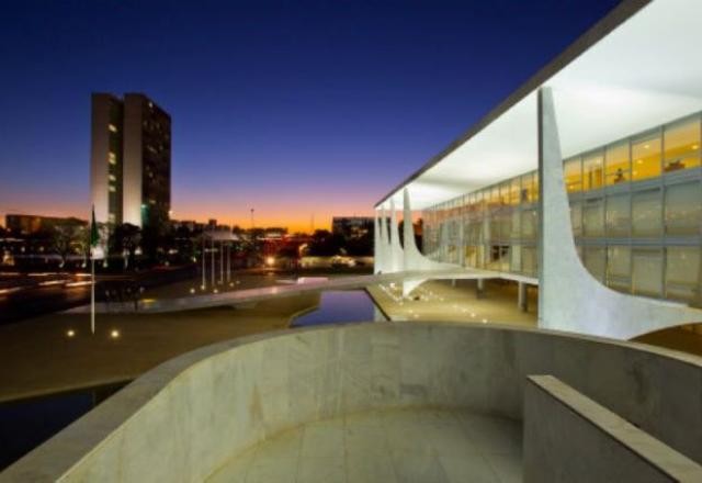 Imagem da noticia Gabinete de Segurança encontra cadáver em uma mata perto do Planalto