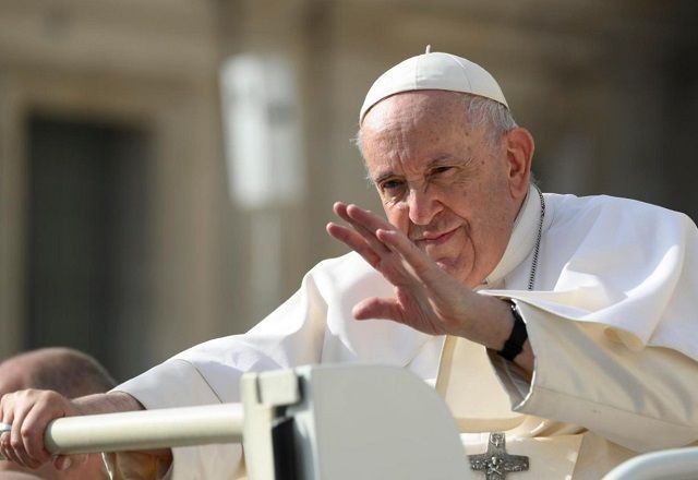 Imagem da noticia Papa diz que manifestações de ódio contra os judeus e o judaísmo são "um pecado contra Deus"