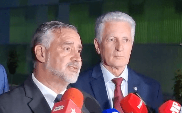 Imagem da noticia Governistas entregam ao STF relatório que pede indiciamento de Bolsonaro por fraude no INSS