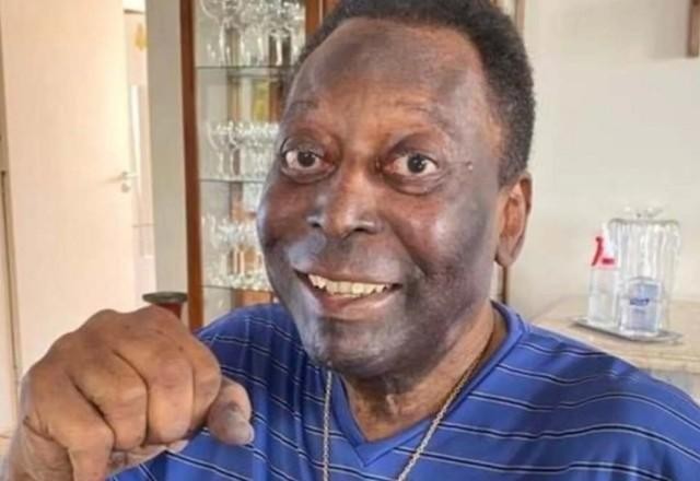 Imagem da noticia Pelé agradece mensagens de apoio após nova internação