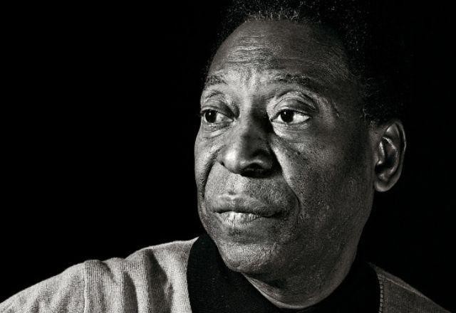 Imagem da noticia Suposta filha de Pelé terá parte da herança até resultado de teste de DNA
