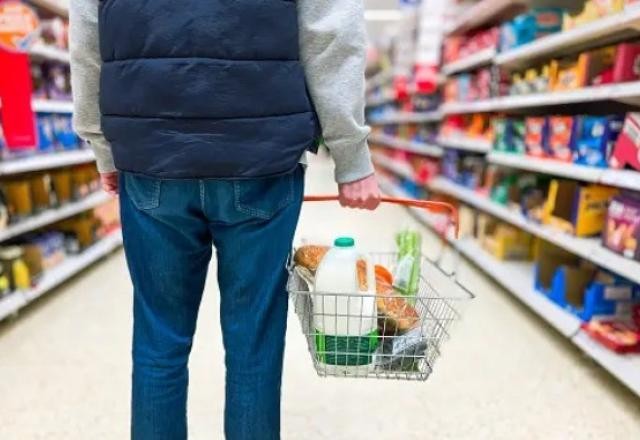 Imagem da noticia Aumento da cesta básica em novembro impacta maioria das capitais
