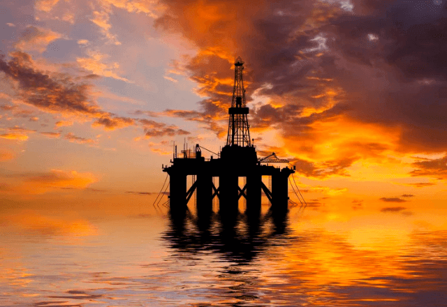 Imagem da noticia Petróleo dispara em meio à escalada do conflito entre Venezuela e EUA