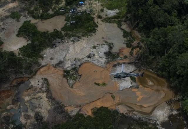 Imagem da noticia PF investiga morte de mais 8 em conflitos na Terra Indígena Yanomami