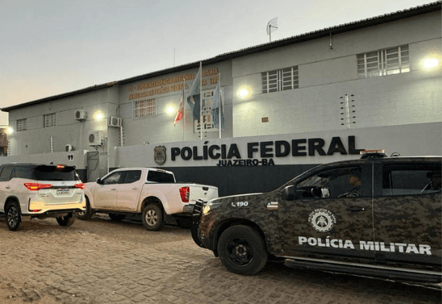 Imagem da noticia Operação contra comércio ilegal de armas e munições tem 18 presos e um baleado