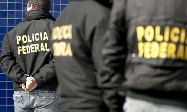 Imagem da noticia Polícia Federal pede nova investigação ao STF sobre cartões de vacina 