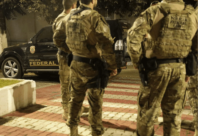 Imagem da noticia Megaoperação policial cumpre 201 mandados em três estados contra tráfico de drogas e membros de facções