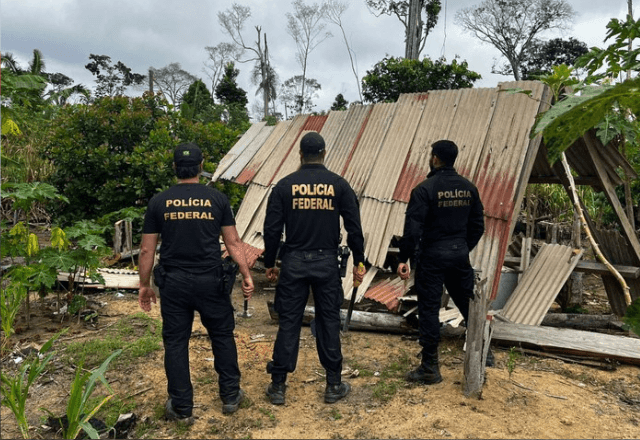 PF realiza operação para retirar invasores de terra indígena em Rondônia 