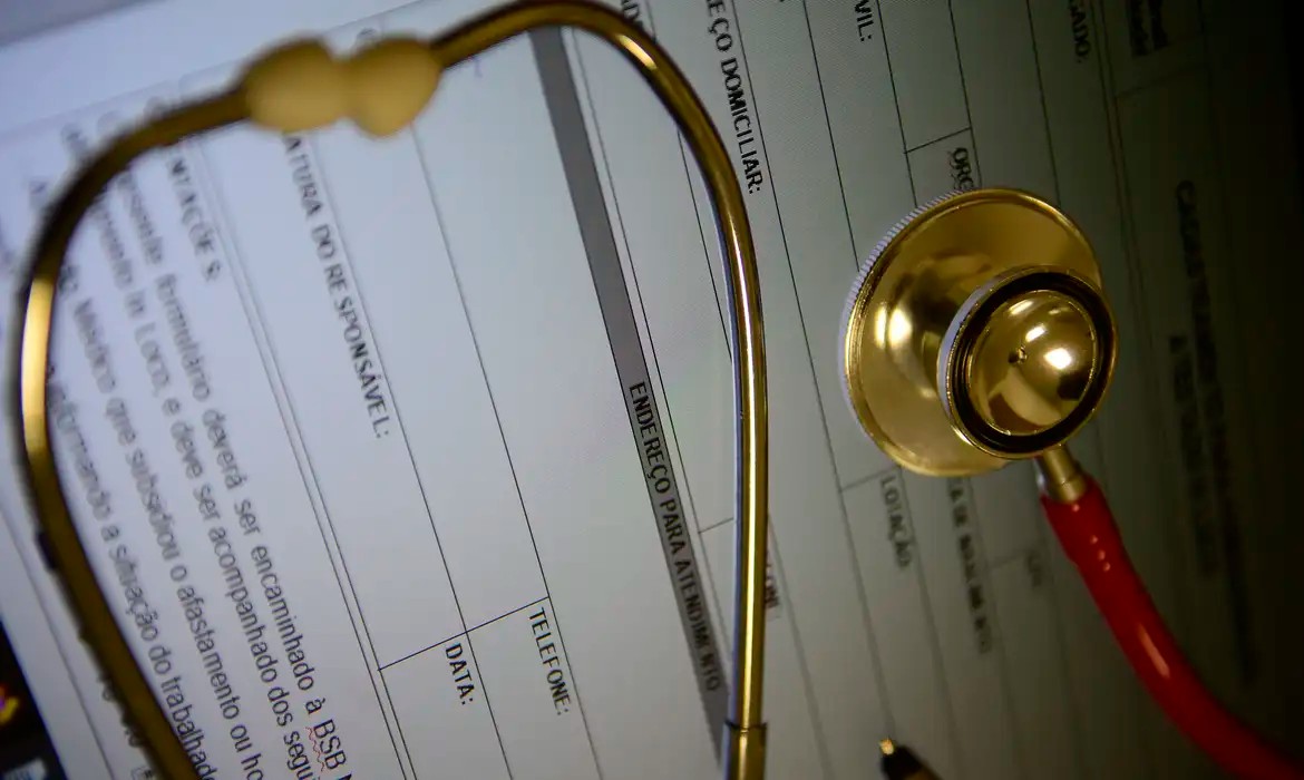 Imagem da noticia 84% dos brasileiros consideram preços de planos de saúde altos ou muito altos 