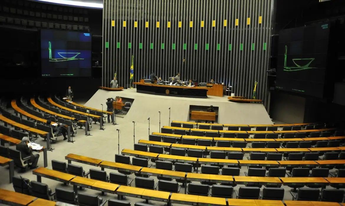 Imagem da noticia Dino mantém suspensão do orçamento secreto e defende última palavra do STF