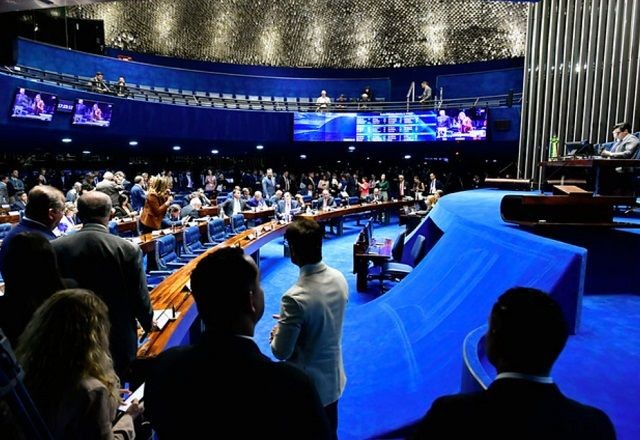 Imagem da noticia Senado adia votação de regras para planos de adaptação à mudança do clima