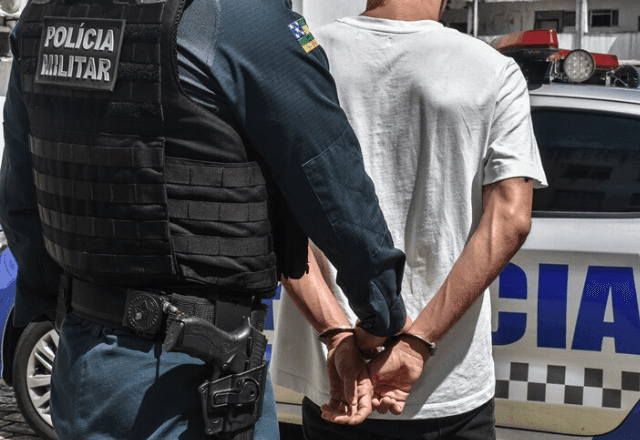 Imagem da noticia Balanço revela 1,2 mil pessoas presas e 18 toneladas de drogas apreendidas em operação