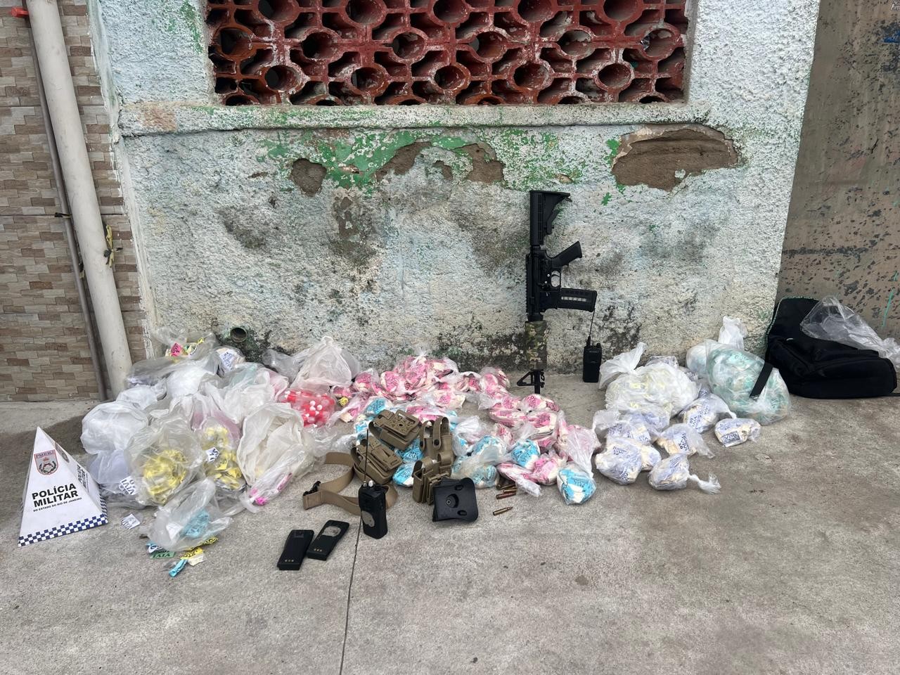 Imagem da noticia PM faz operação na Vila Vintém, zona Oeste do Rio, e prende 5 suspeitos
