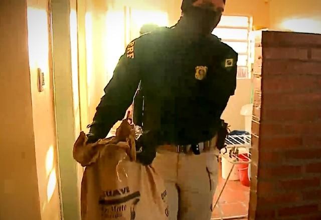 Imagem da noticia Operação prende 14 suspeitos de comandar contrabando de agrotóxicos no RS