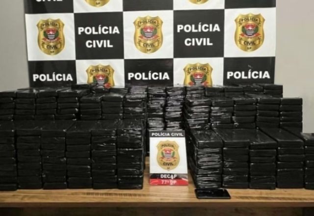 Imagem da noticia Polícia apreende 450 quilos de cocaína em caminhão de milho que ia à Cracolândia (SP)